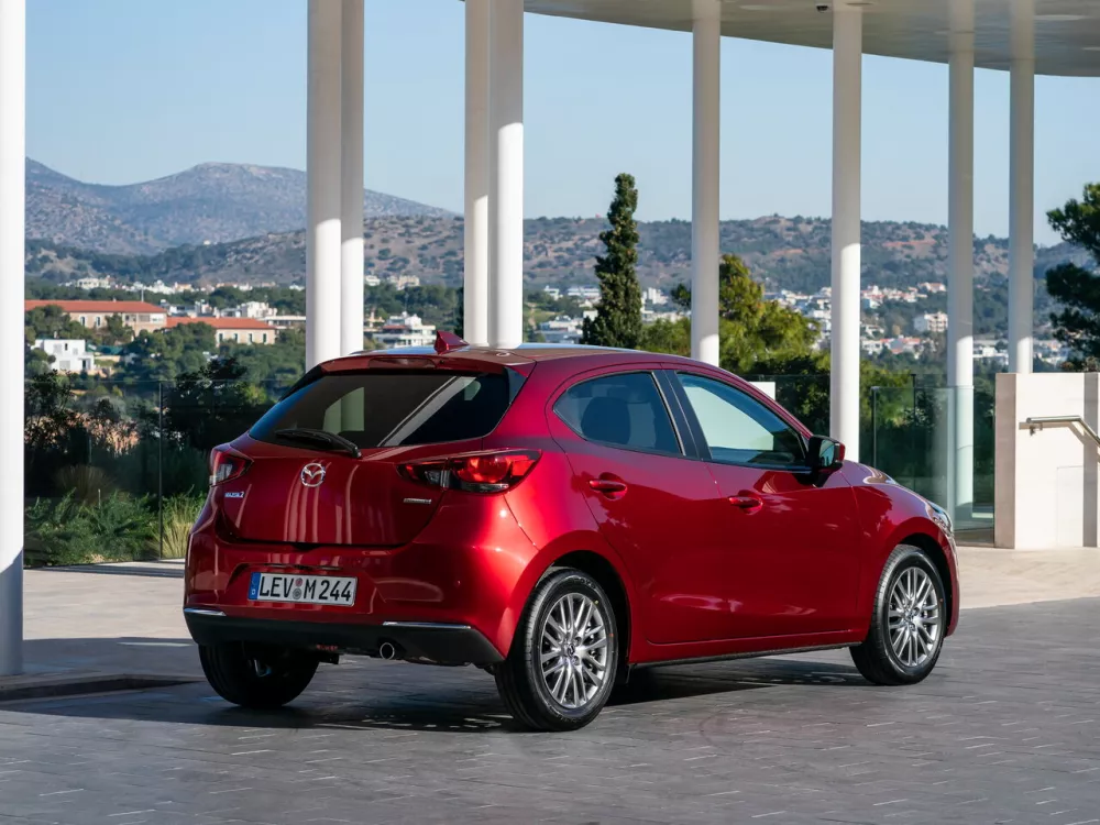 Автомобиль Mazda 2 III (DJ) Рестайлинг Хэтчбек (5 дверей)