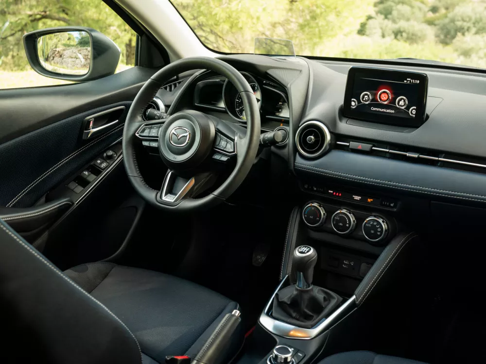 Автомобиль Mazda 2 III (DJ) Рестайлинг Хэтчбек (5 дверей)
