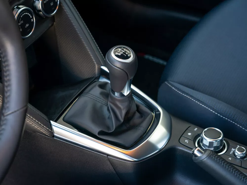 Автомобиль Mazda 2 III (DJ) Рестайлинг Хэтчбек (5 дверей)