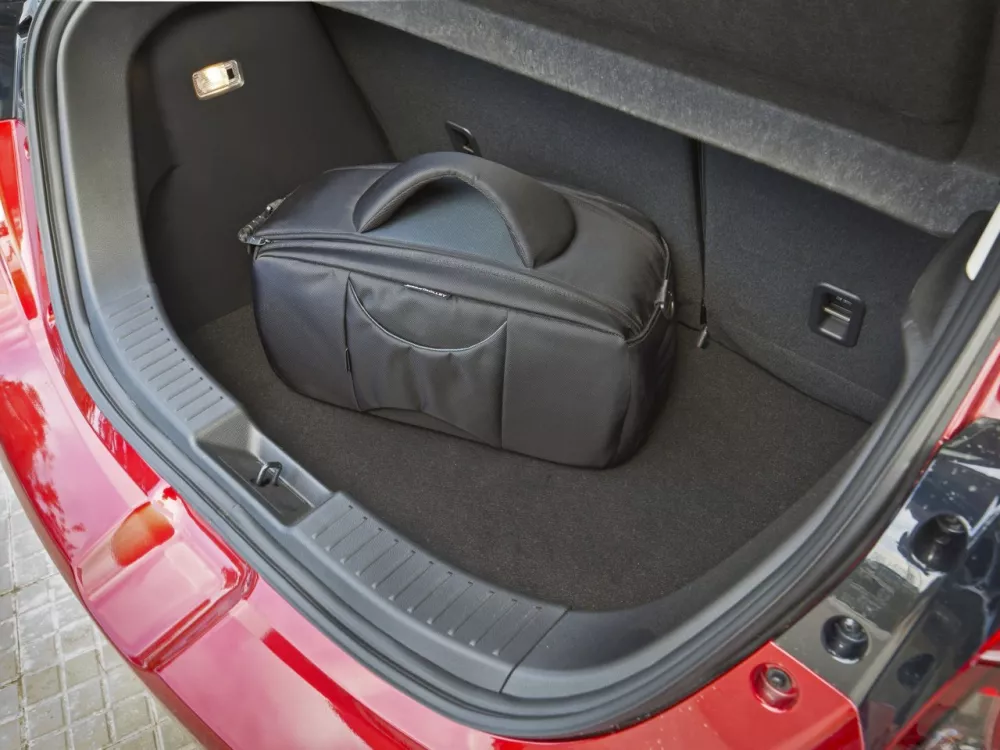 Автомобиль Mazda 2 III (DJ) Хэтчбек (5 дверей)