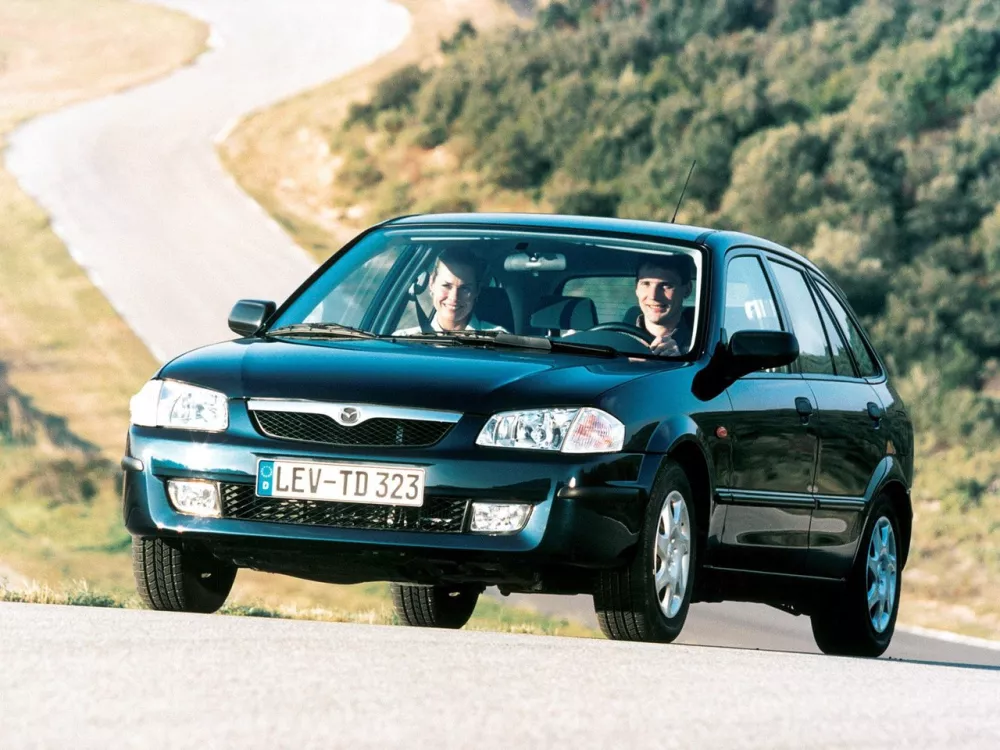 Автомобиль Mazda 323 VI (BJ) Универсал (5 дверей)