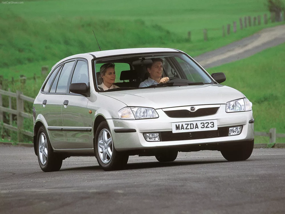 Автомобиль Mazda 323 VI (BJ) Универсал (5 дверей)