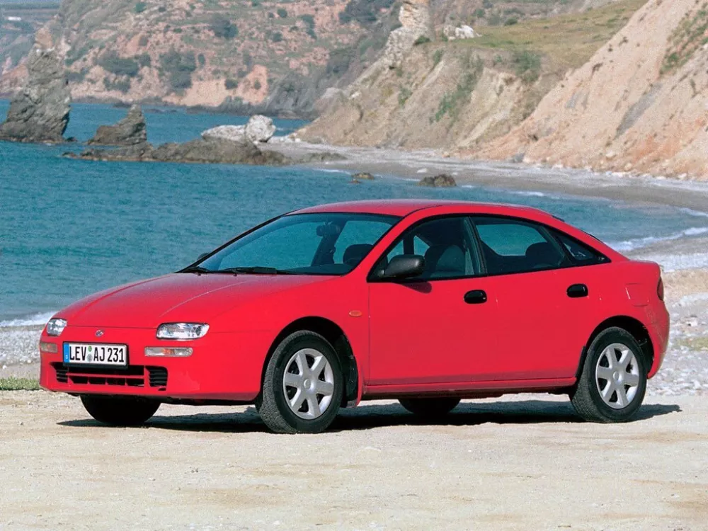 Автомобиль Mazda 323 V (BA) Хэтчбек (5 дверей)