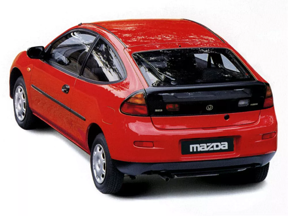 Автомобиль Mazda 323 V (BA) Купе C