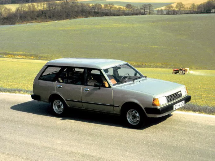Автомобиль Mazda 323 III (BF) Универсал (5 дверей)