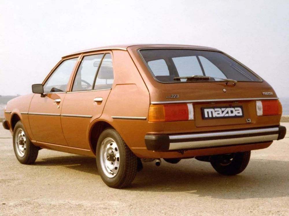 Автомобиль Mazda 323 I (FA) Хэтчбек (5 дверей)