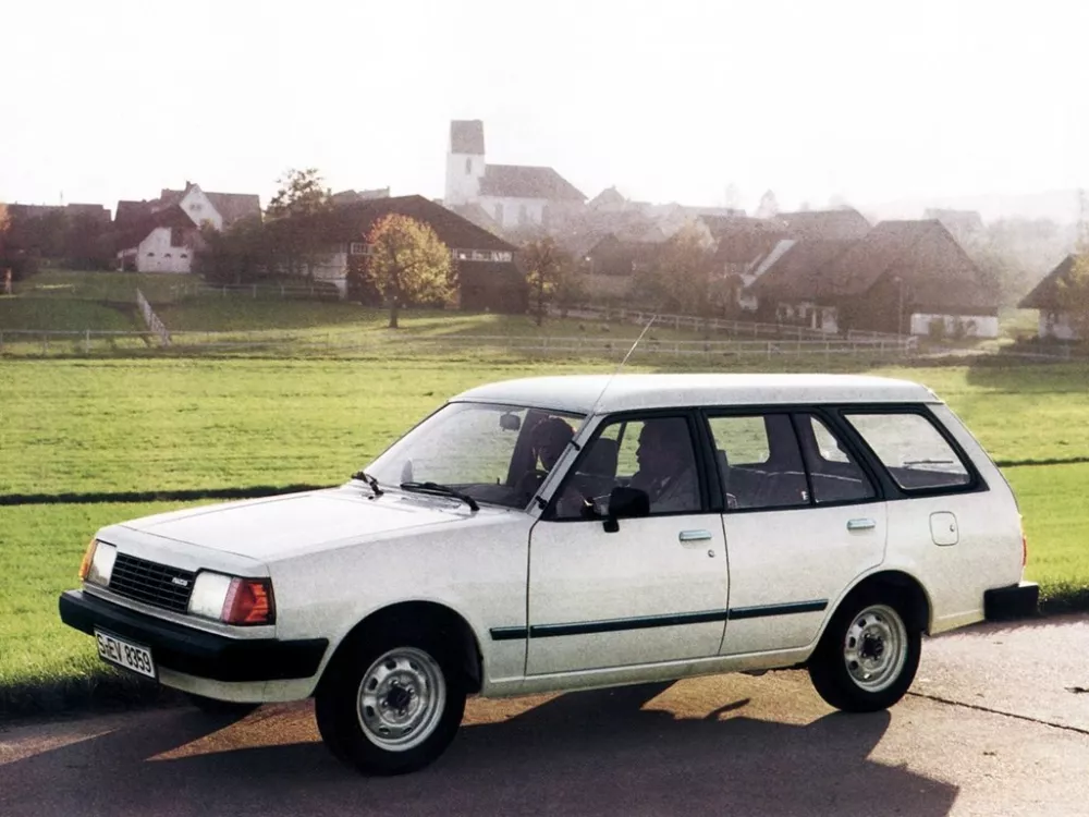 Автомобиль Mazda 323 I (FA) Универсал (5 дверей)