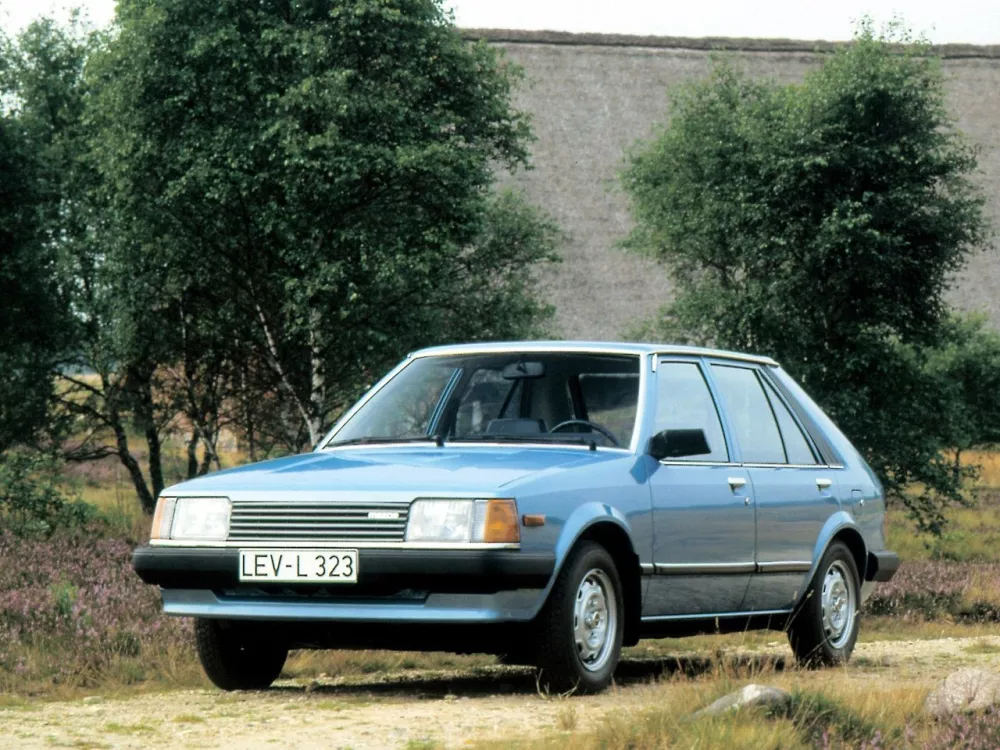 Автомобиль Mazda 323 II (BD) Хэтчбек (5 дверей)