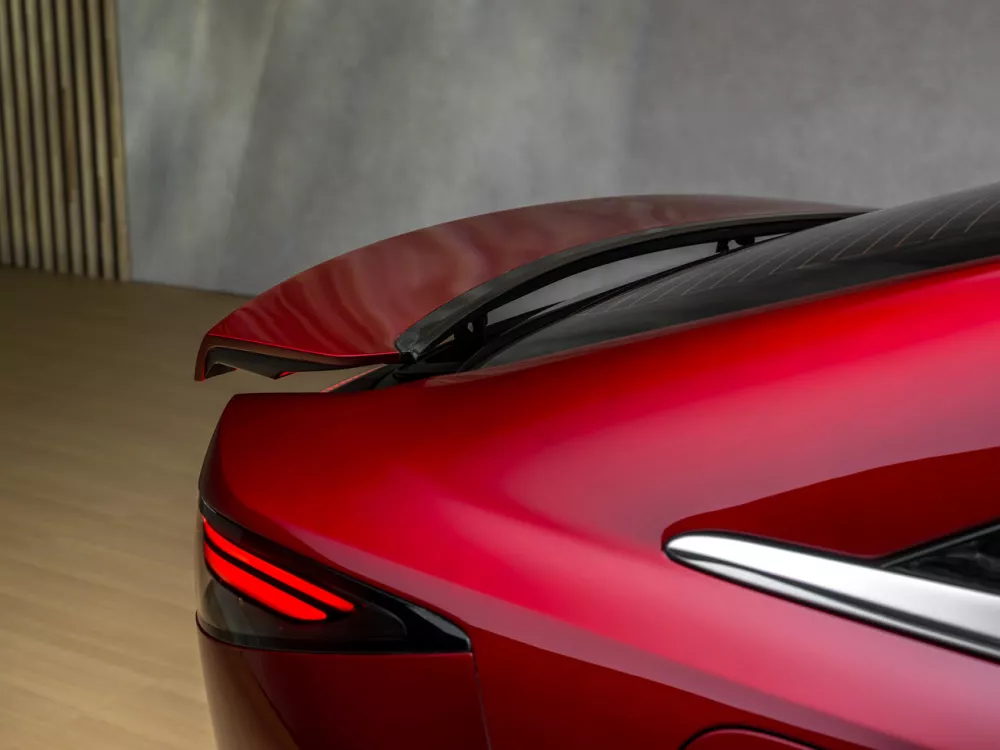 Автомобиль Mazda 6e Лифтбек