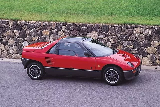 Автомобиль Mazda Autozam AZ-1 Купе