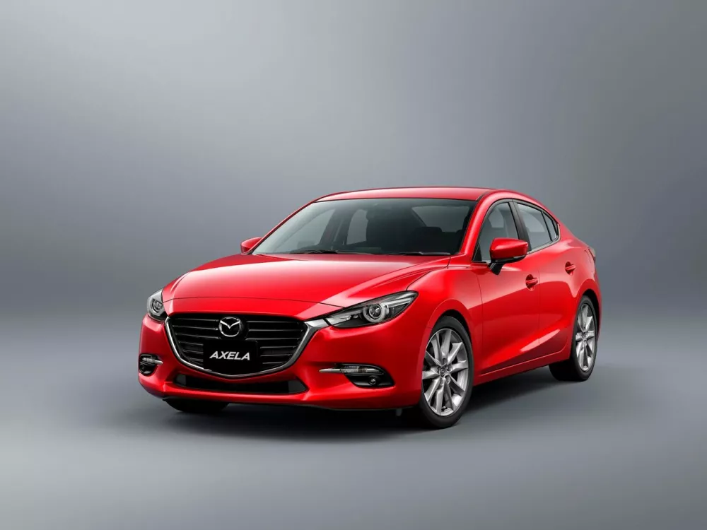 Автомобиль Mazda Axela III Рестайлинг Седан