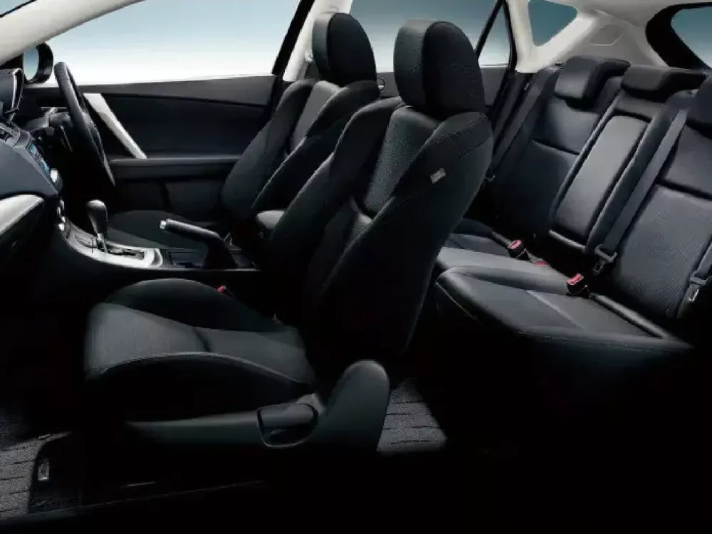 Автомобиль Mazda Axela II Хэтчбек (5 дверей)