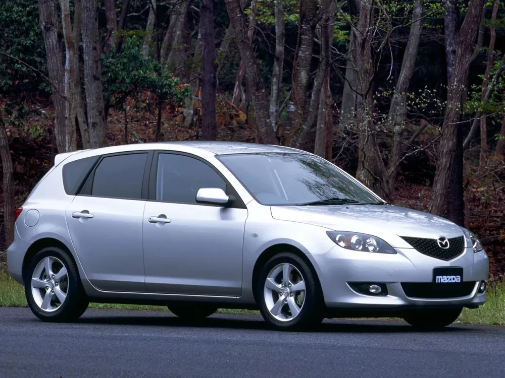 Автомобиль Mazda Axela I Хэтчбек (5 дверей)