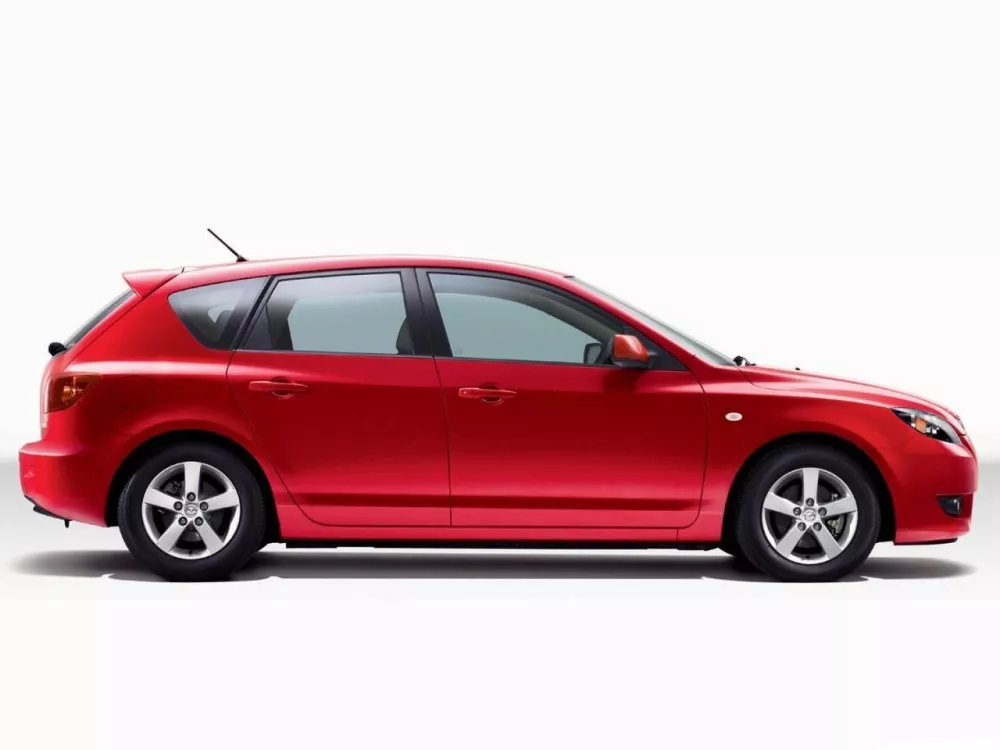 Автомобиль Mazda Axela I Хэтчбек (5 дверей)