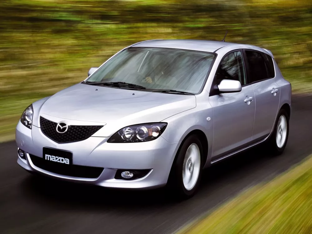 Автомобиль Mazda Axela I Хэтчбек (5 дверей)