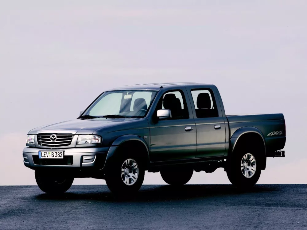 Автомобиль Mazda B-series V Пикап Двойная кабина