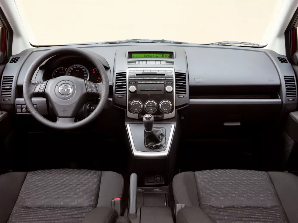 Автомобиль Mazda 5 I (CR) Рестайлинг Компактвэн