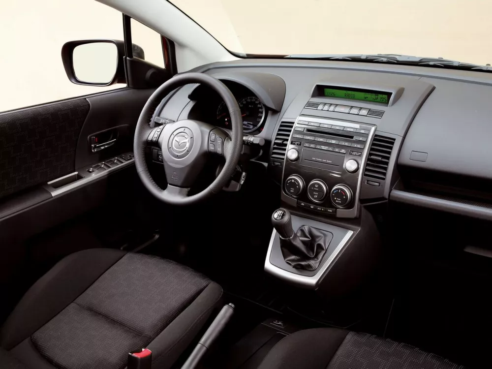 Автомобиль Mazda 5 I (CR) Рестайлинг Компактвэн