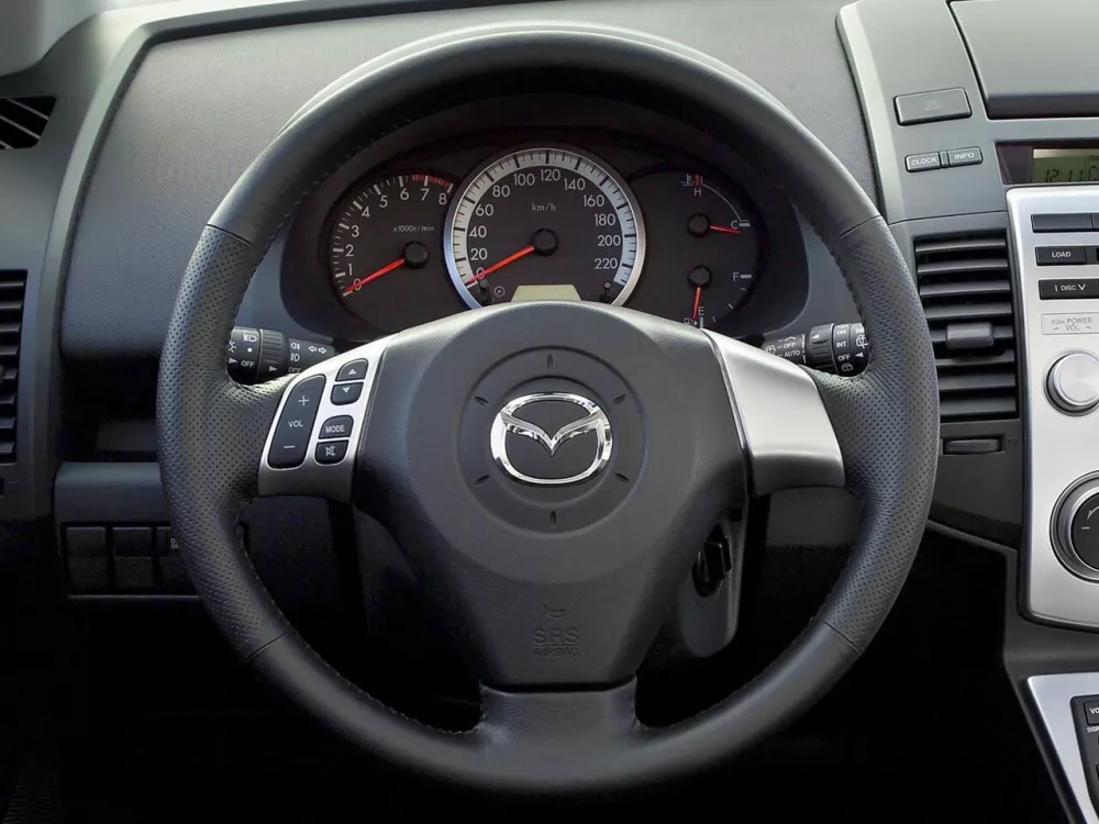 Автомобиль Mazda 5 I (CR) Рестайлинг Компактвэн