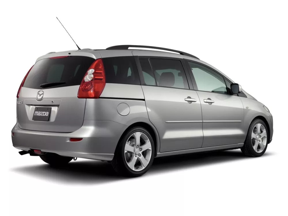 Автомобиль Mazda 5 I (CR) Компактвэн