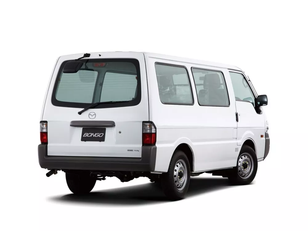 Автомобиль Mazda Bongo IV Минивэн