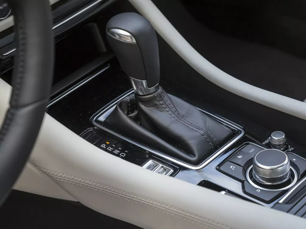 Автомобиль Mazda 6 III (GJ) Рестайлинг 2 Седан