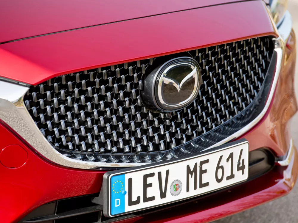 Автомобиль Mazda 6 III (GJ) Рестайлинг 2 Универсал (5 дверей)