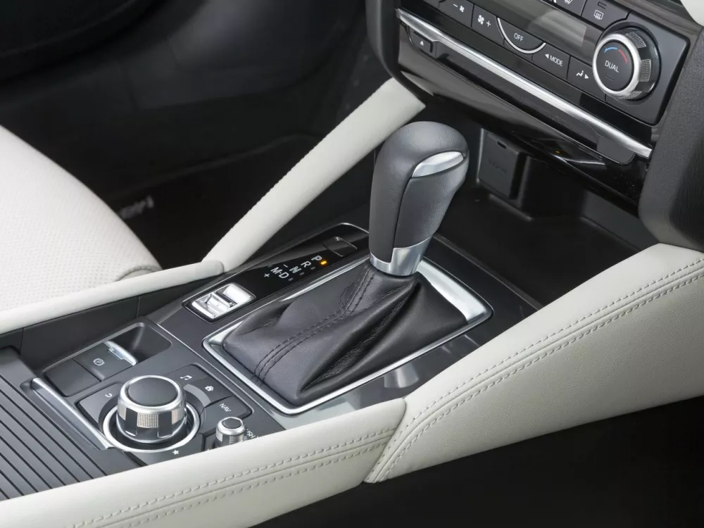 Автомобиль Mazda 6 III (GJ) Рестайлинг Универсал (5 дверей)