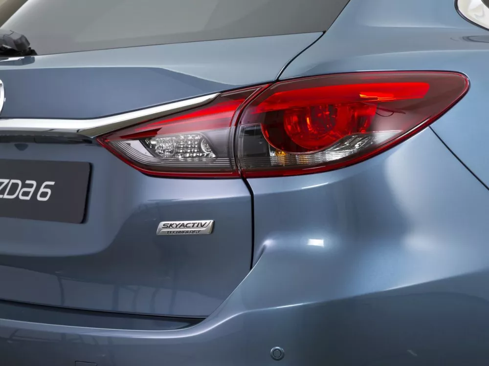 Автомобиль Mazda 6 III (GJ) Рестайлинг Универсал (5 дверей)