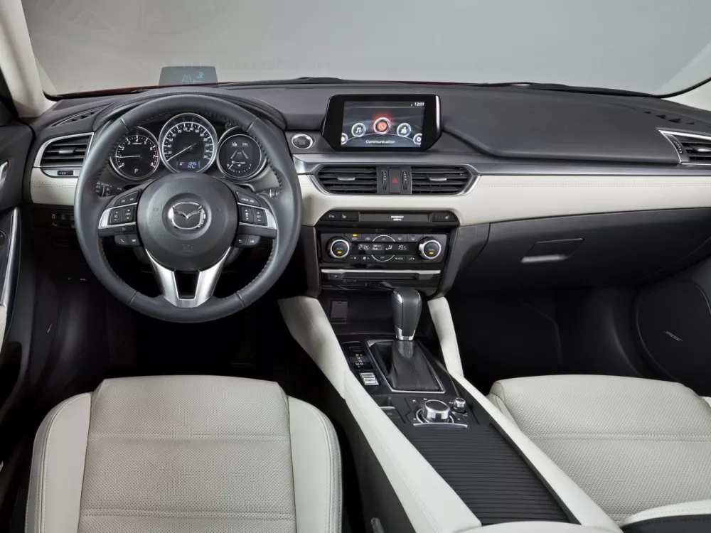 Автомобиль Mazda 6 III (GJ) Рестайлинг Универсал (5 дверей)