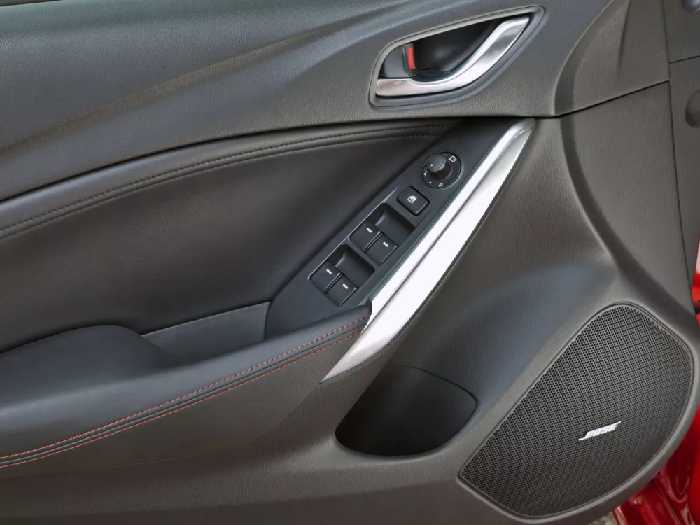 Автомобиль Mazda 6 III (GJ) Седан