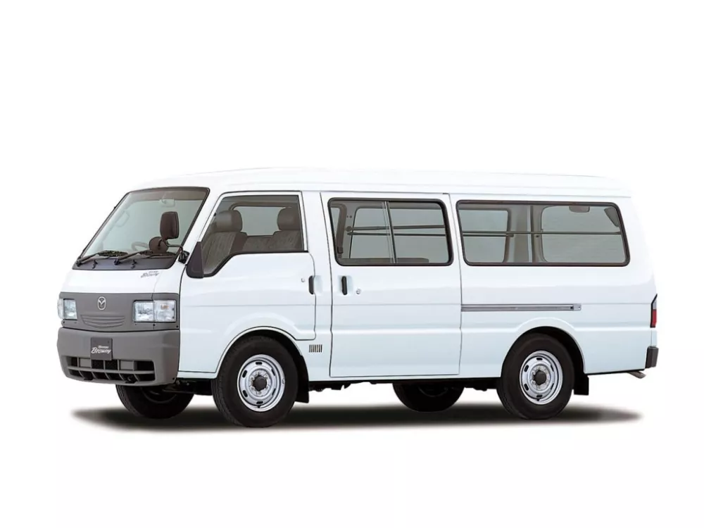Автомобиль Mazda Bongo III Минивэн Brawny