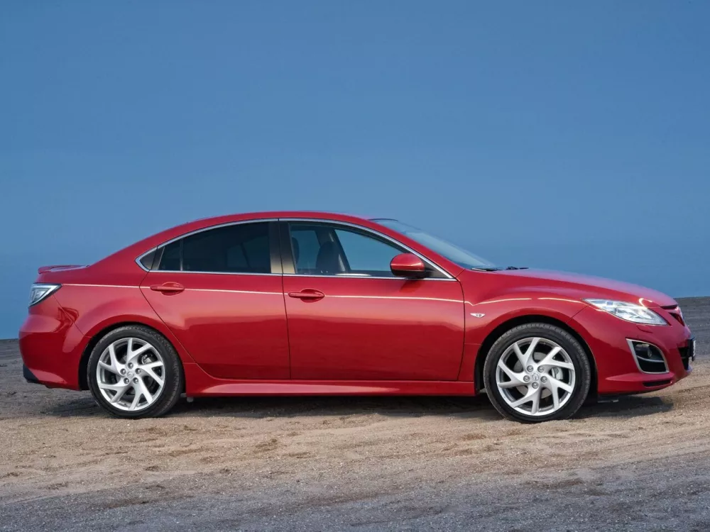 Автомобиль Mazda 6 II (GH) Рестайлинг Седан