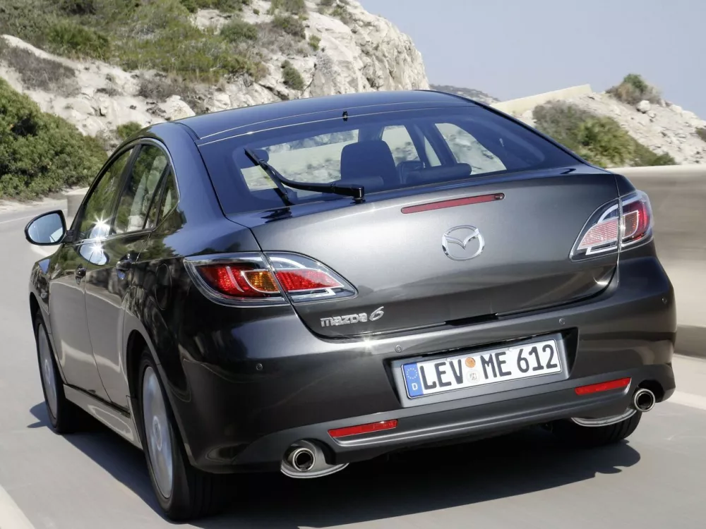 Автомобиль Mazda 6 II (GH) Рестайлинг Лифтбек