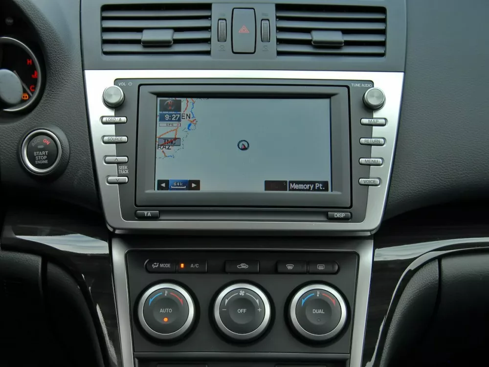 Автомобиль Mazda 6 II (GH) Рестайлинг Седан