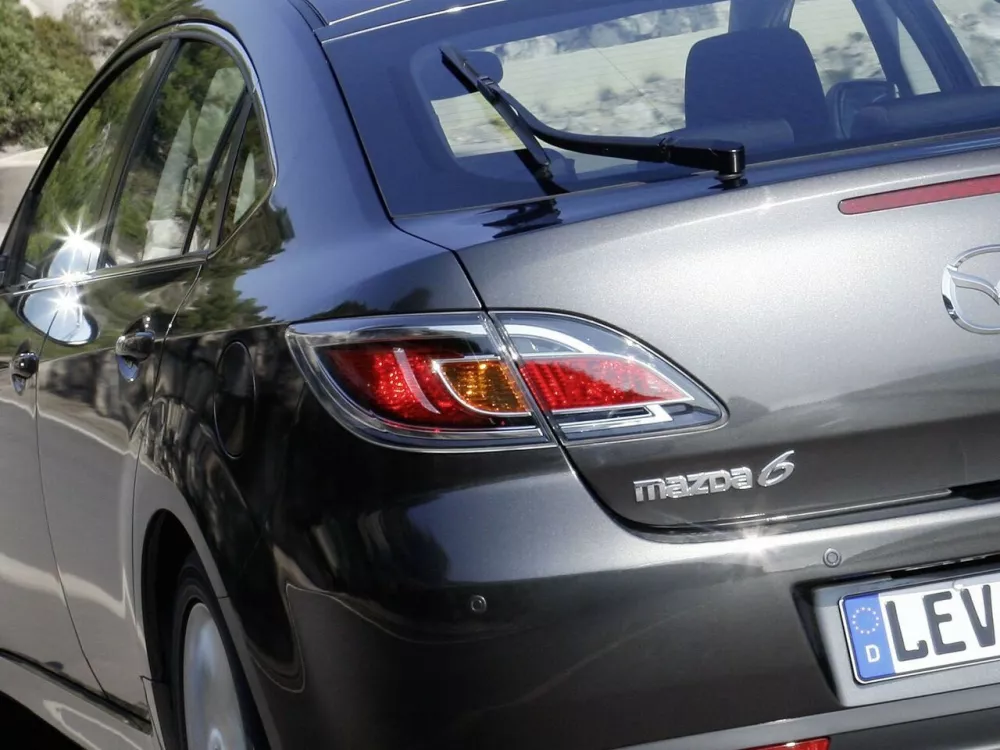 Автомобиль Mazda 6 II (GH) Рестайлинг Лифтбек