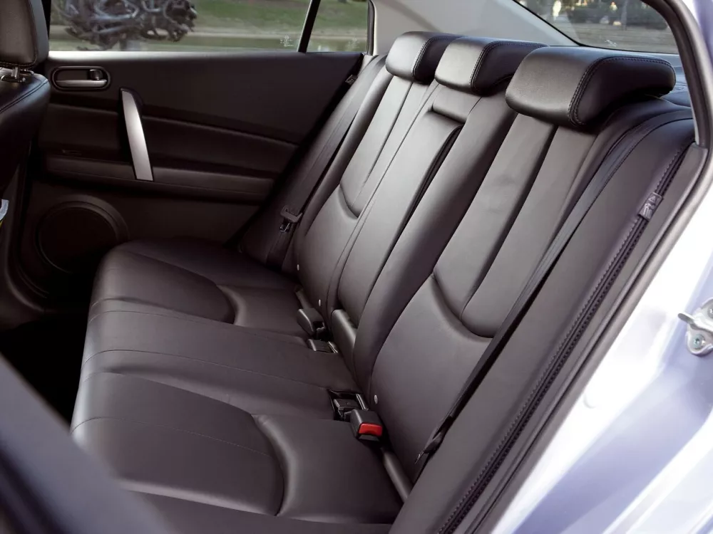 Автомобиль Mazda 6 II (GH) Седан