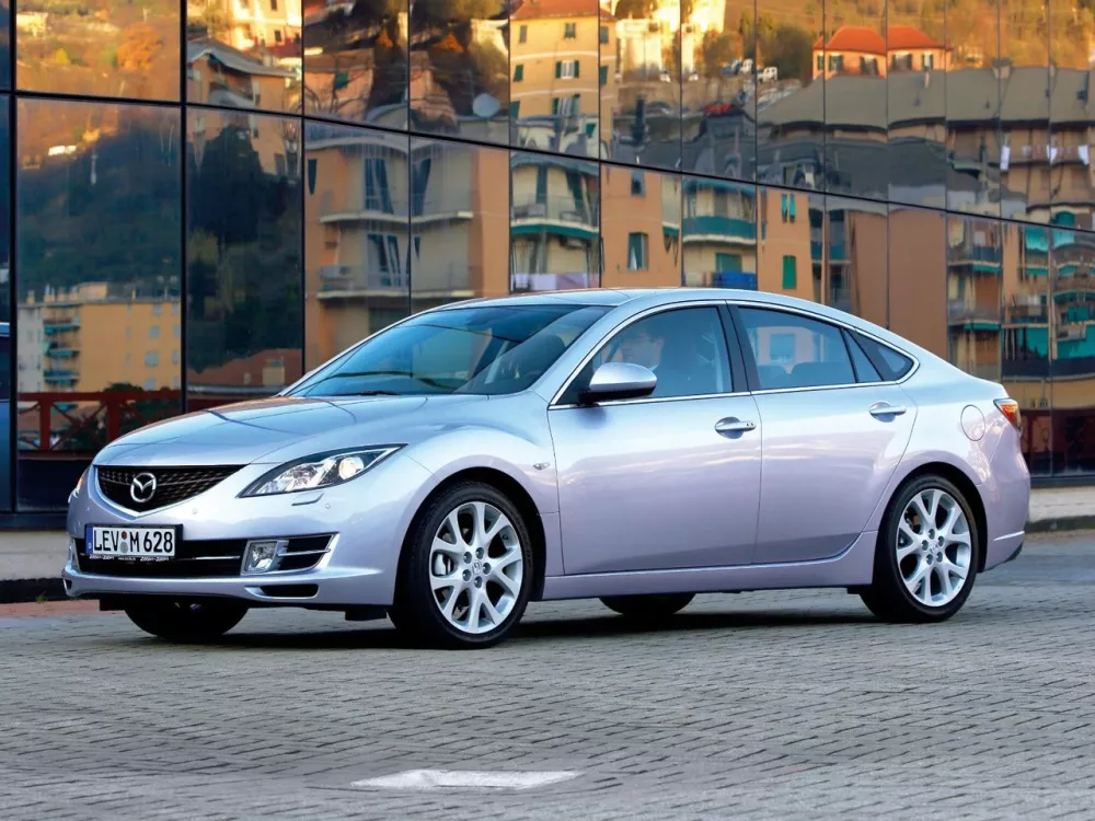 Автомобиль Mazda 6 II (GH) Лифтбек