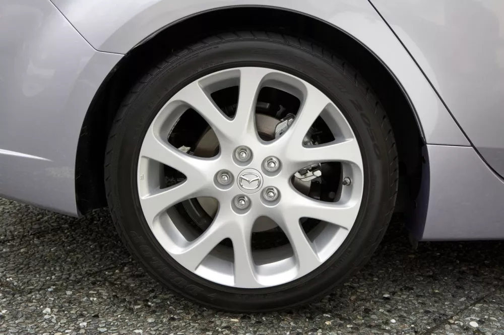 Автомобиль Mazda 6 II (GH) Седан
