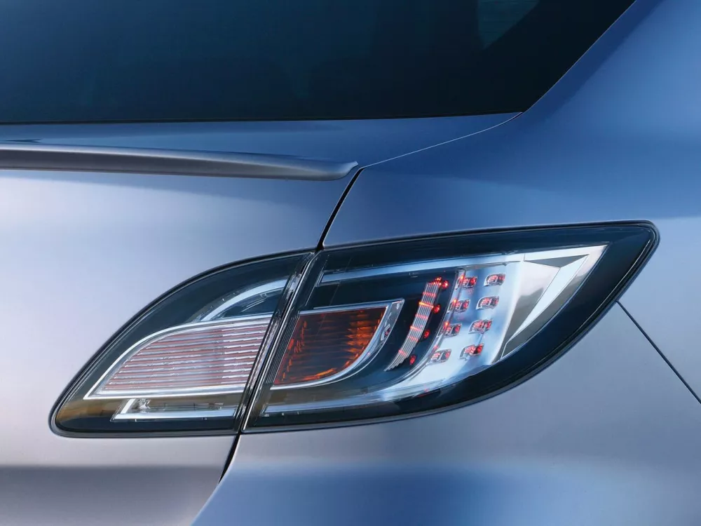 Автомобиль Mazda 6 II (GH) Лифтбек