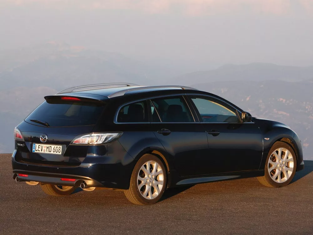 Автомобиль Mazda 6 II (GH) Универсал (5 дверей)