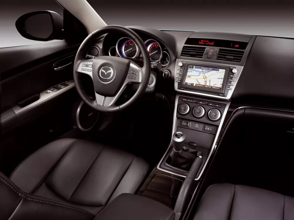 Автомобиль Mazda 6 II (GH) Универсал (5 дверей)