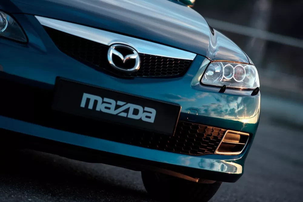 Автомобиль Mazda 6 I (GG) Рестайлинг Лифтбек