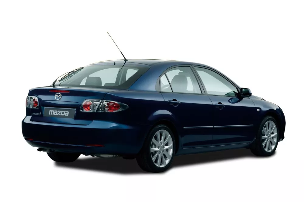 Автомобиль Mazda 6 I (GG) Рестайлинг Лифтбек