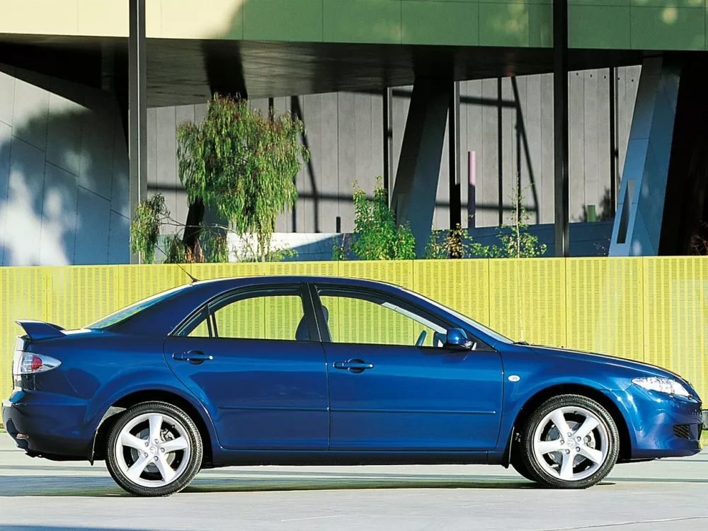 Автомобиль Mazda 6 I (GG) Седан