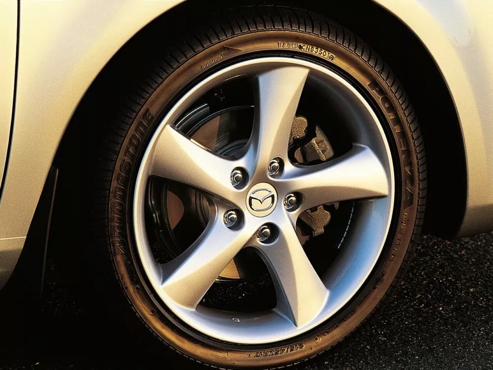 Автомобиль Mazda 6 I (GG) Универсал (5 дверей)
