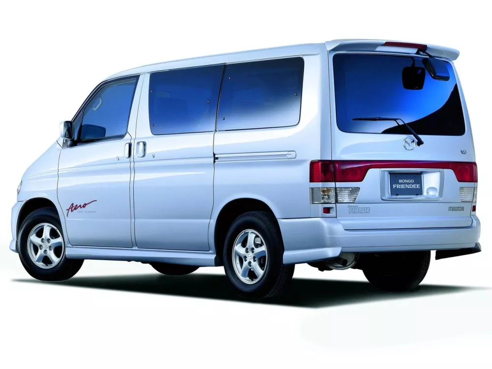 Автомобиль Mazda Bongo Friendee I Рестайлинг Минивэн