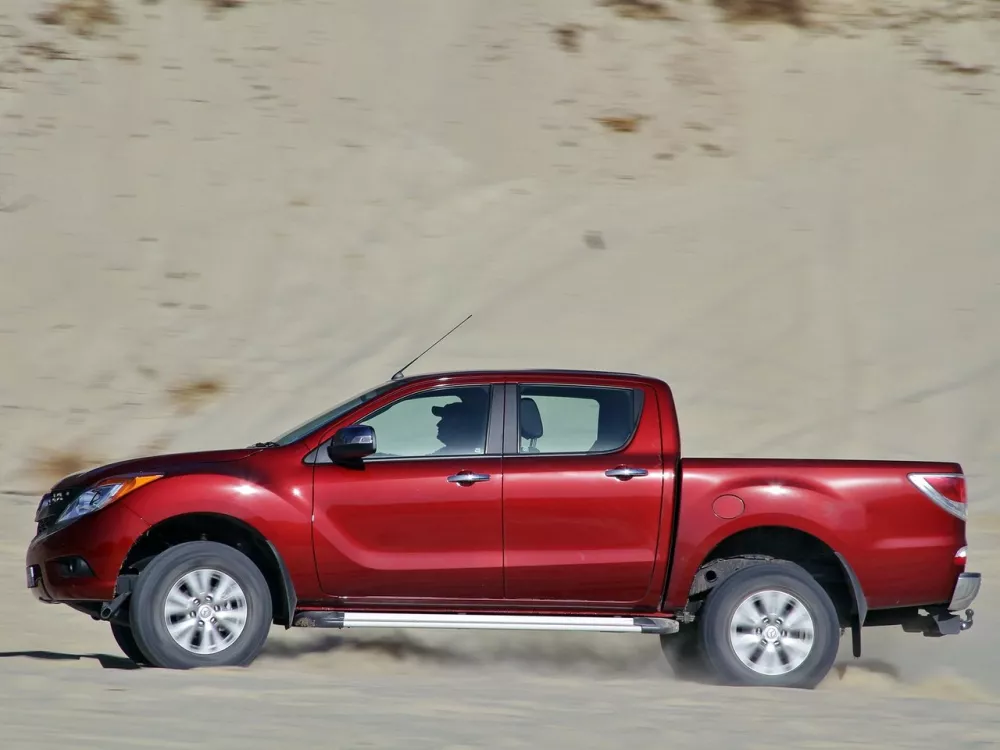 Автомобиль Mazda BT-50 II Пикап Двойная кабина
