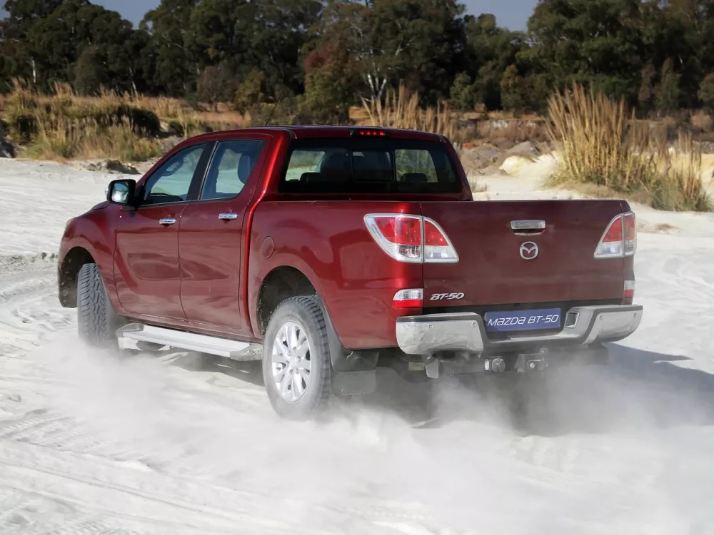 Автомобиль Mazda BT-50 II Пикап Двойная кабина