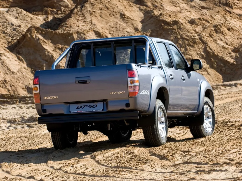 Автомобиль Mazda BT-50 I Пикап Двойная кабина